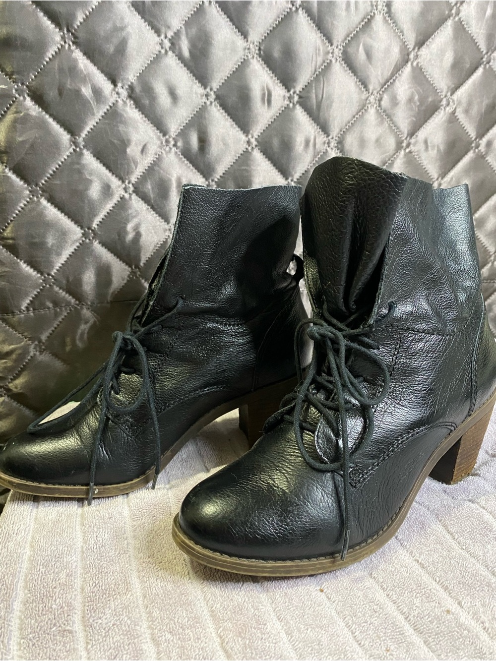 Steve Madden Gretchun Black Leather Slouchy Lace-Up Heeled Booties 8